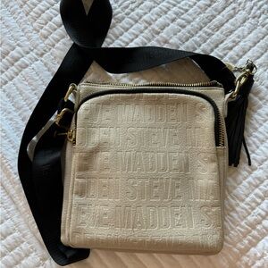 Steve Madden 9x9 satchel bag